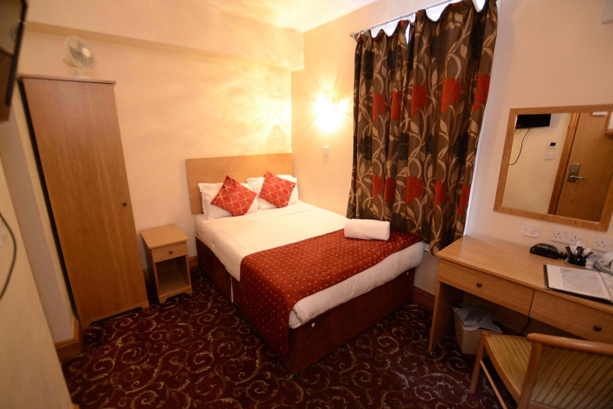 Britannia Inn Hotel Ilford Extérieur photo