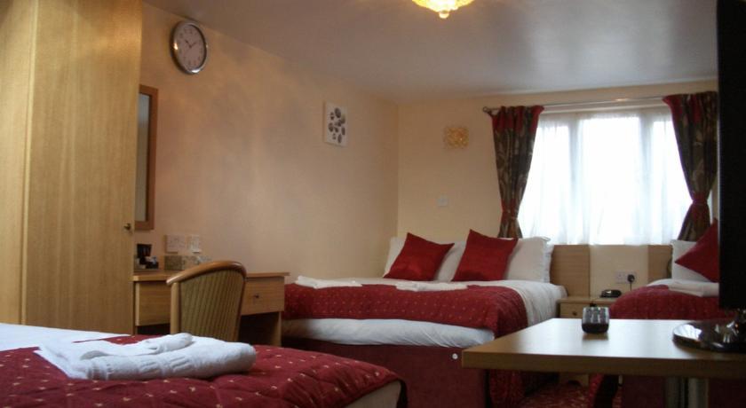 Britannia Inn Hotel Ilford Extérieur photo